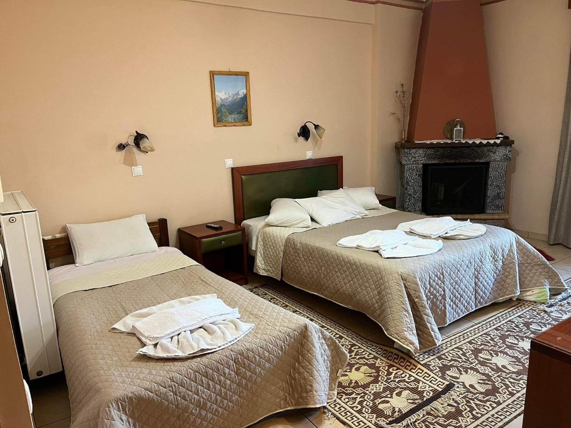 To Spiti Tis Irinis Hotel Vitína Kültér fotó
